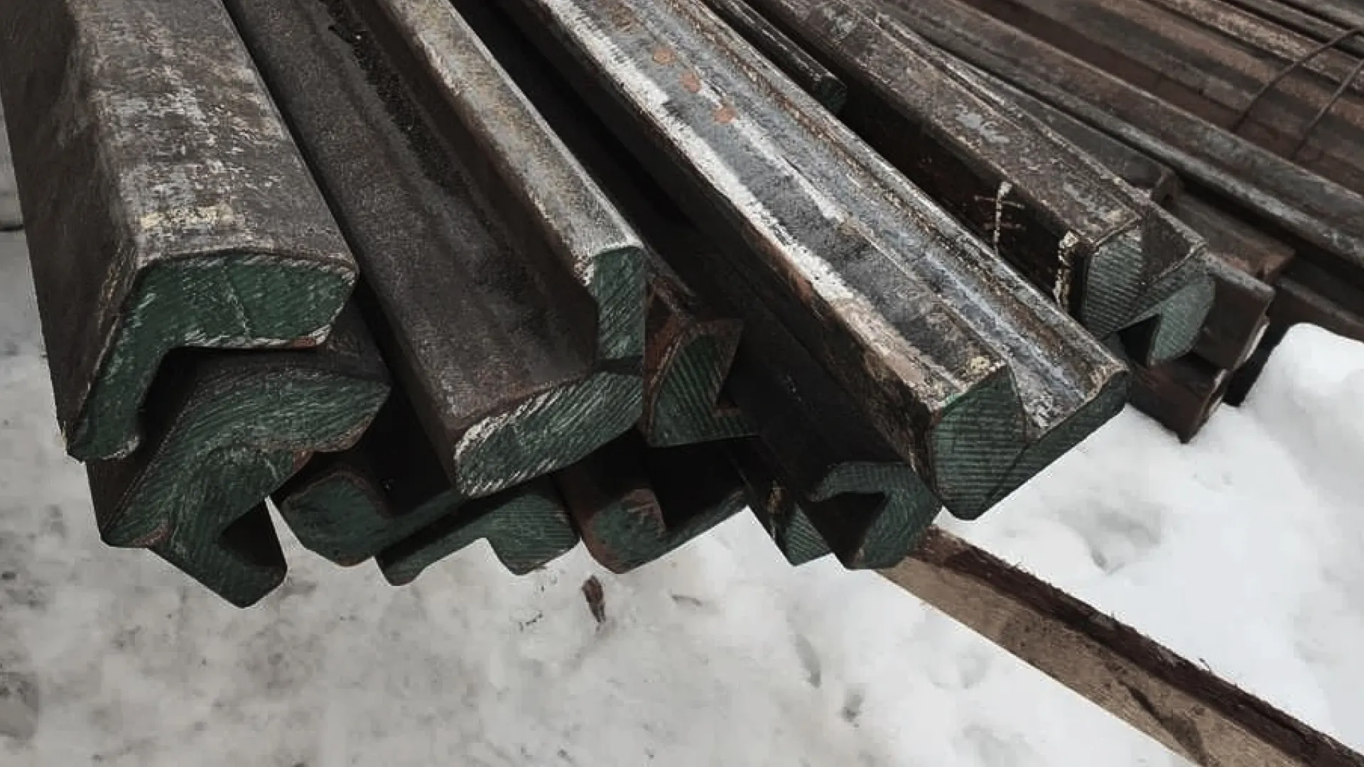 Железнодорожный уголок АРС-4