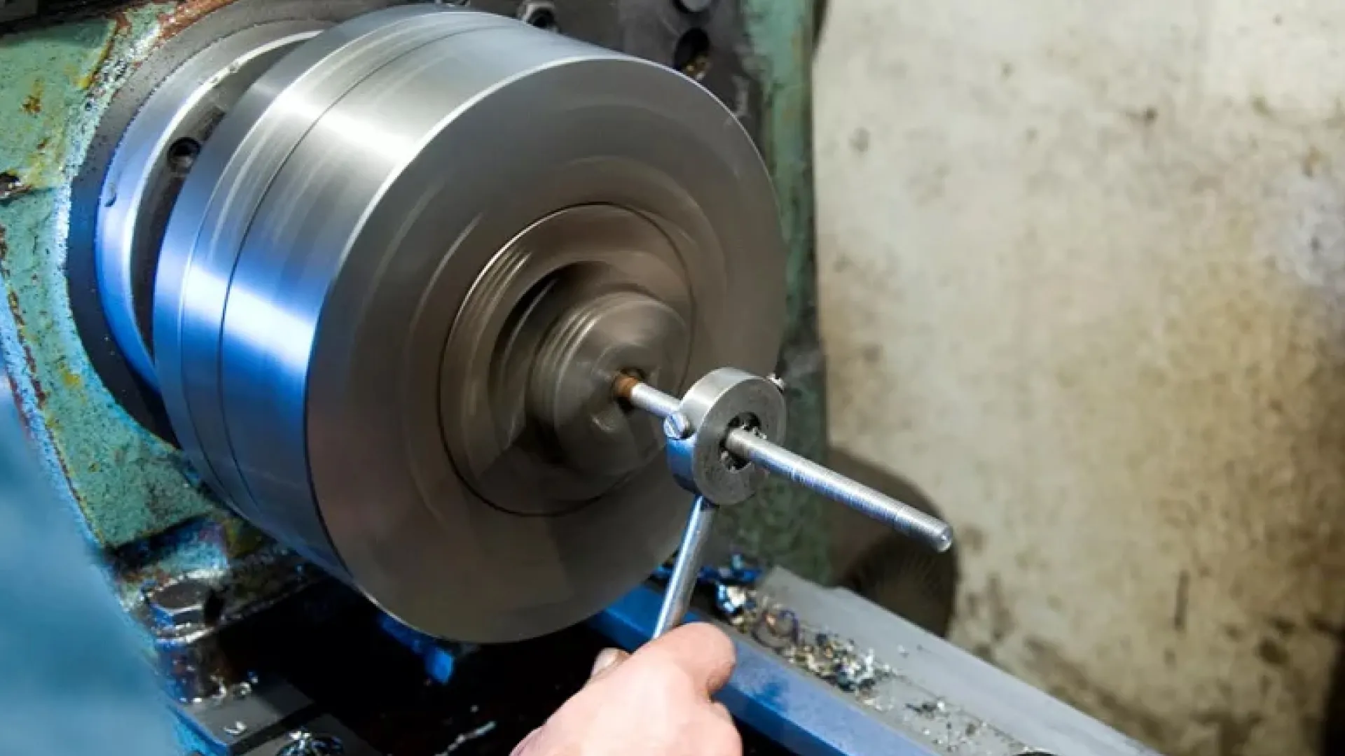 Нарезка резьбы труба нержавеющая