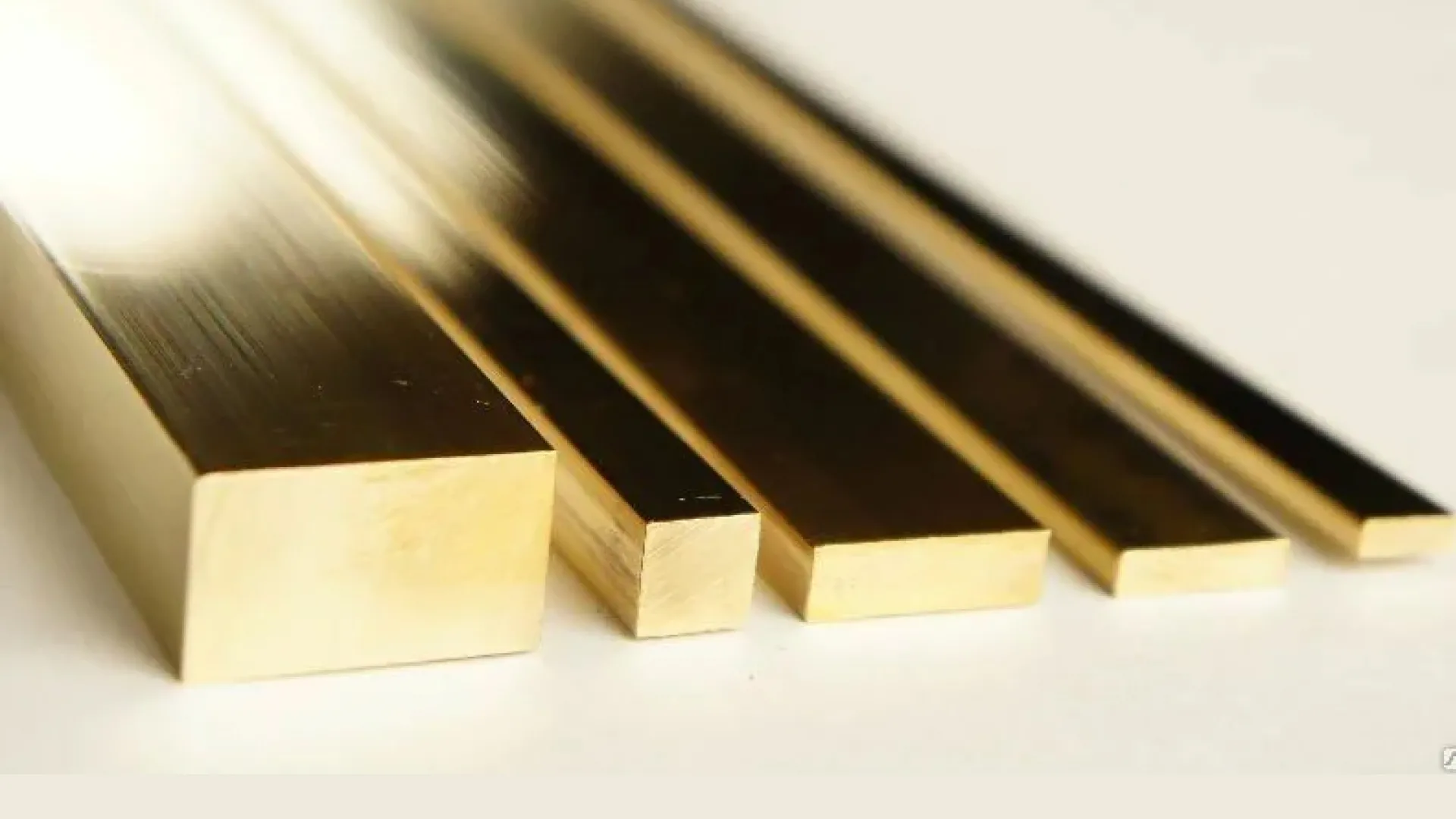 Бронзовая полоса, шина 1.5 м м/д БрХ1 16х300 мм